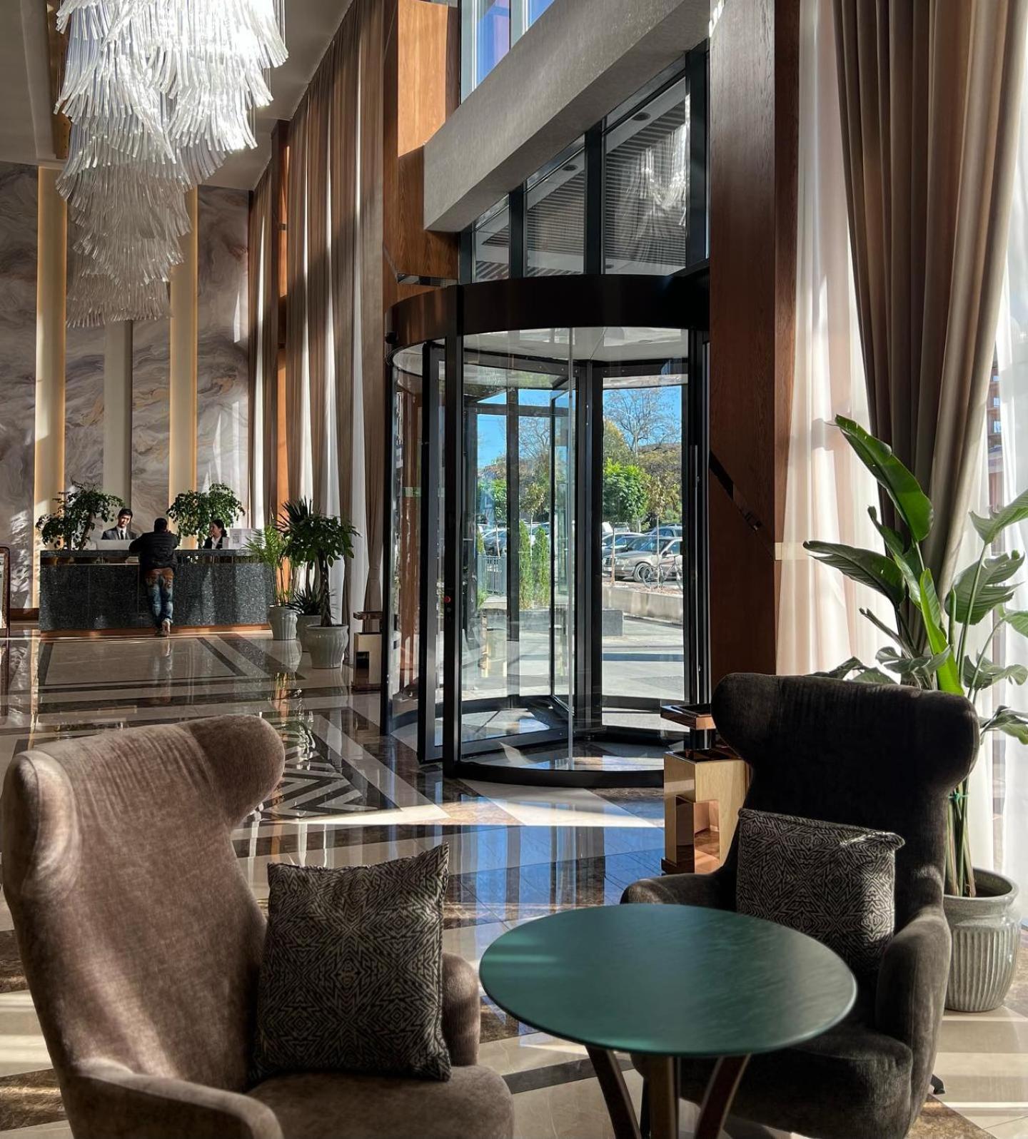 Sofia International Hotel Bishkek Exterior foto